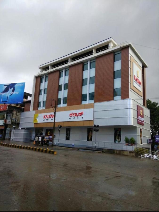 Venkys Stay Inn Удипи Экстерьер фото